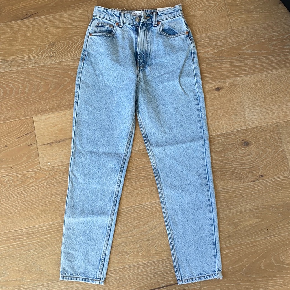 Mom Fit Zara Jeans